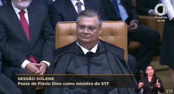 Fl Vio Dino Toma Posse No Stf