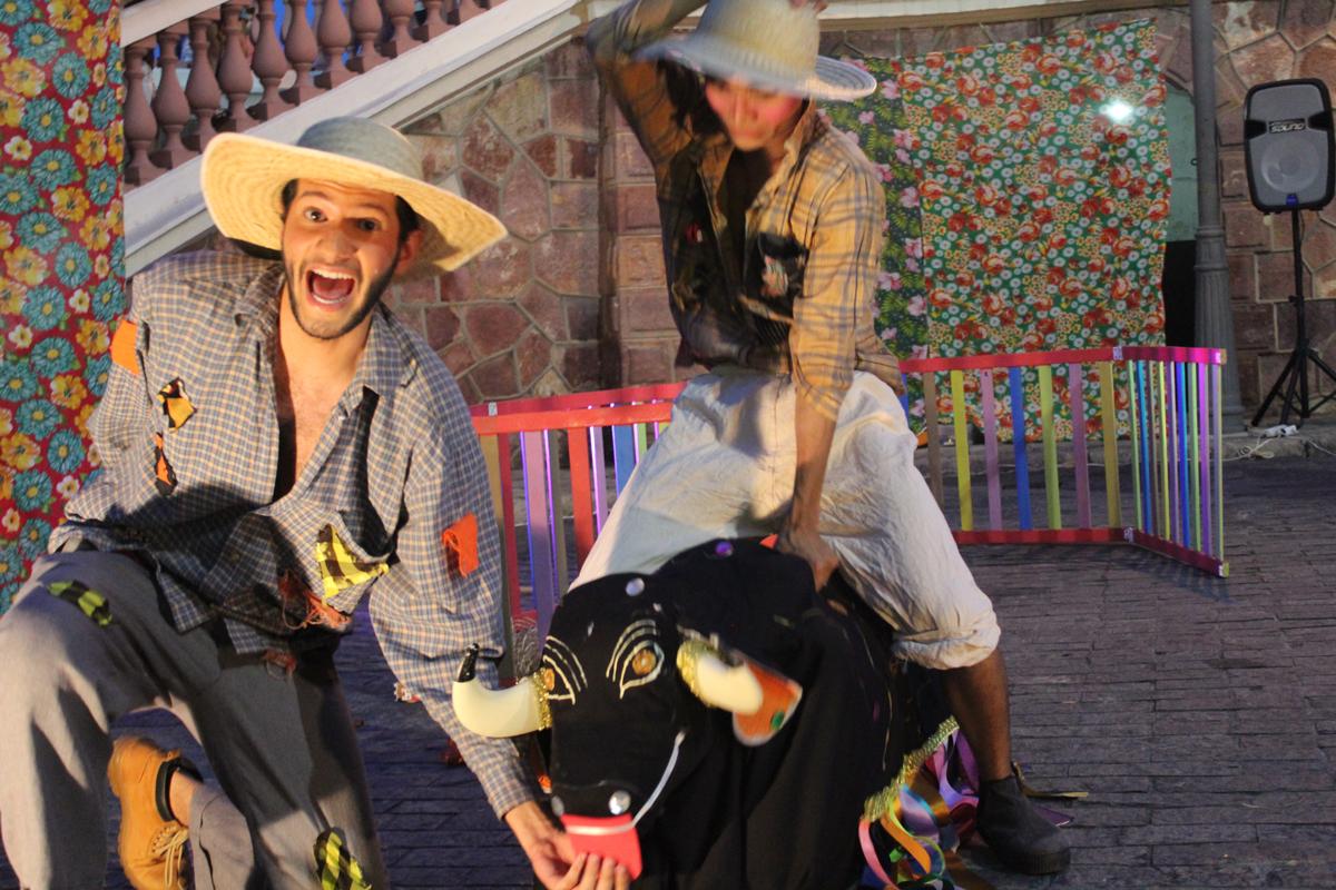 Itacoatiara recebe Espatódea Trupe com espetáculo de teatro popular