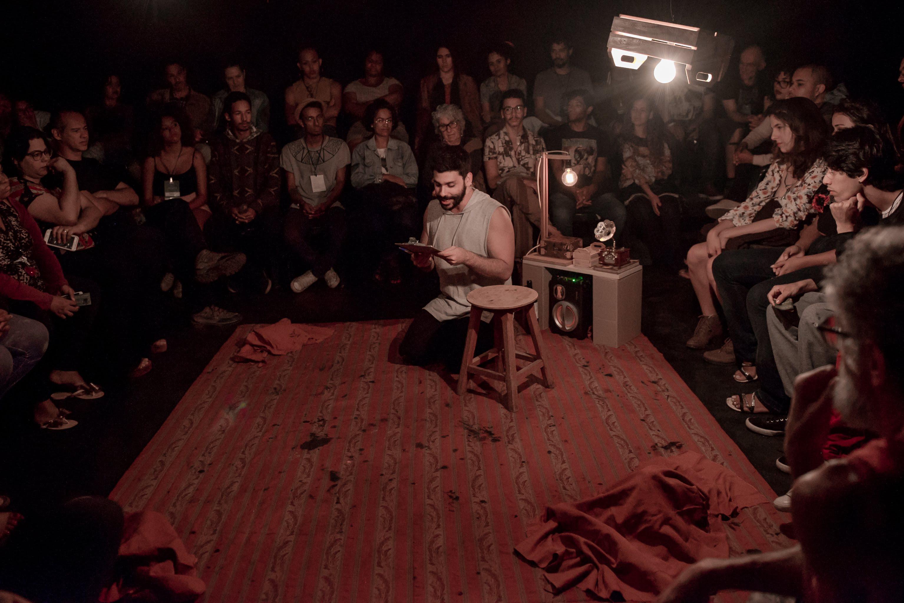 Ator cearense Lucas Sancho apresenta ‘Dias de setembro’ em Manaus