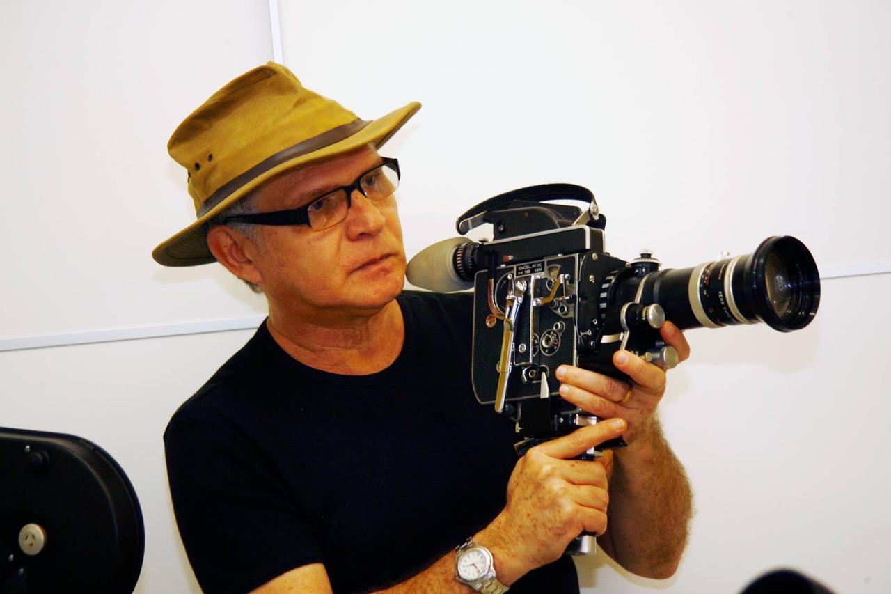 Cine Teatro Amazonas exibe obras do cineasta Roberto Kahane, nesta quarta-feira (18/9)