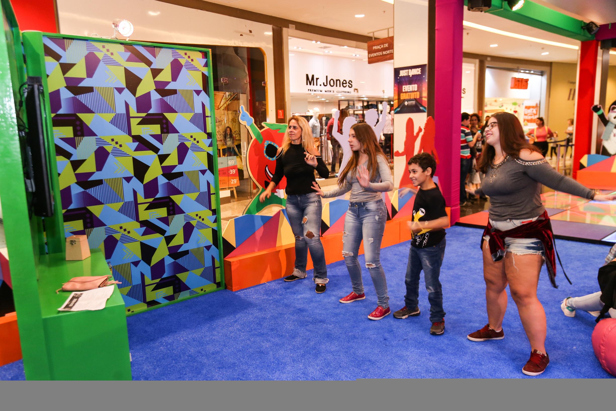 Just Dance, famoso jogo de música, chega ao Amazonas Shopping para diversão de crianças e adultos