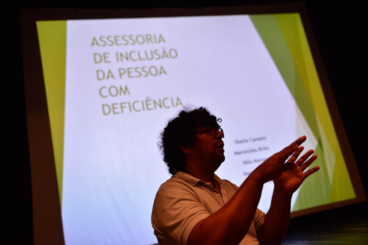 SEC e Cetam oferecem Curso Intermediário de Libras