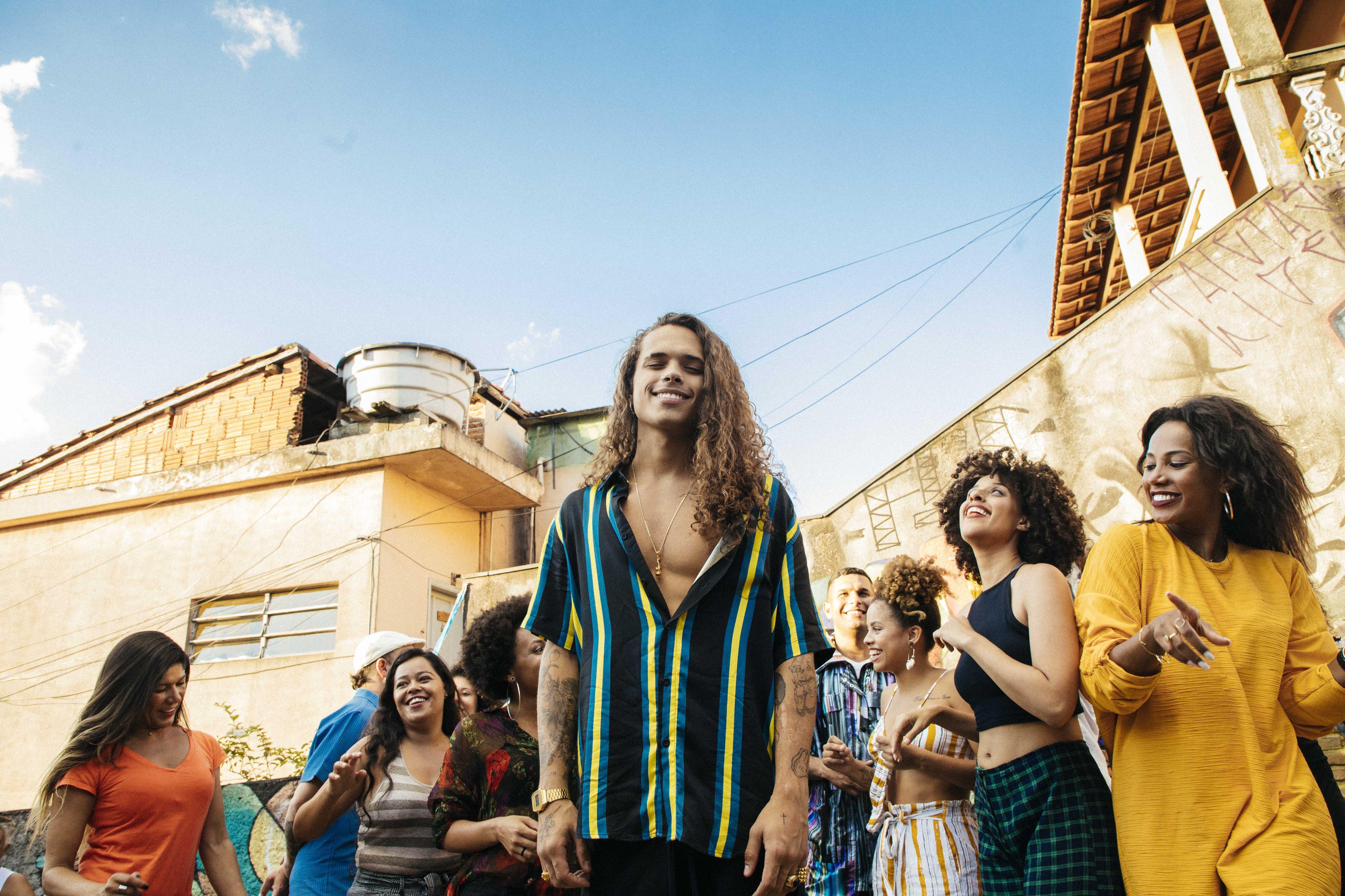 Cantor Vitão faz show especial em Manaus 