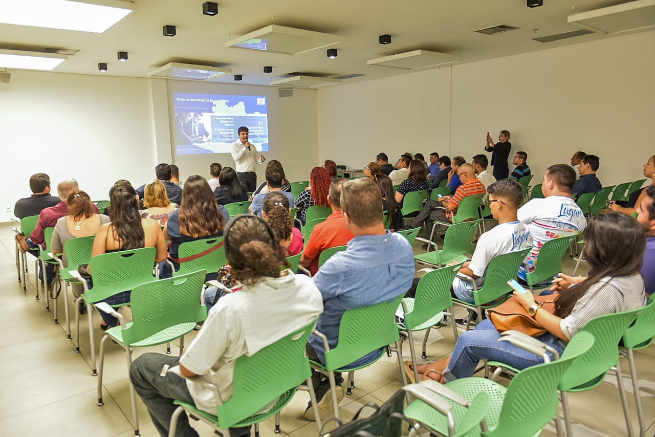 Amazonastur e Banco do Brasil apresentam linhas de financiamento para barco-hotel