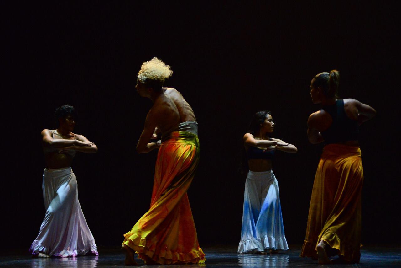 “Balés Brasileiros” no Teatro Amazonas através dos Corpos Artísticos do Estado