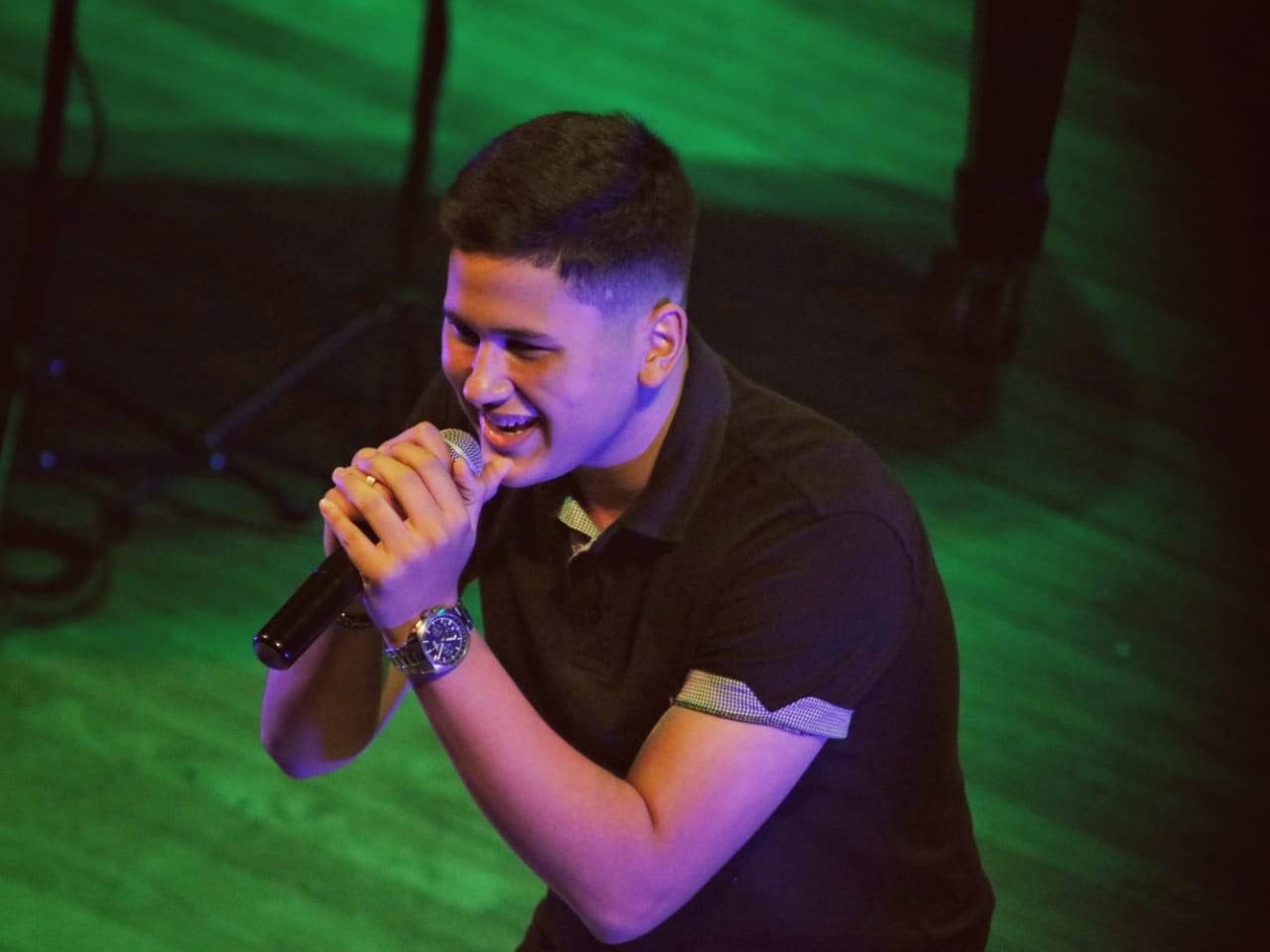 Lorenzo Fortes apresenta show em homenagem ao Dia Internacional da Mulher