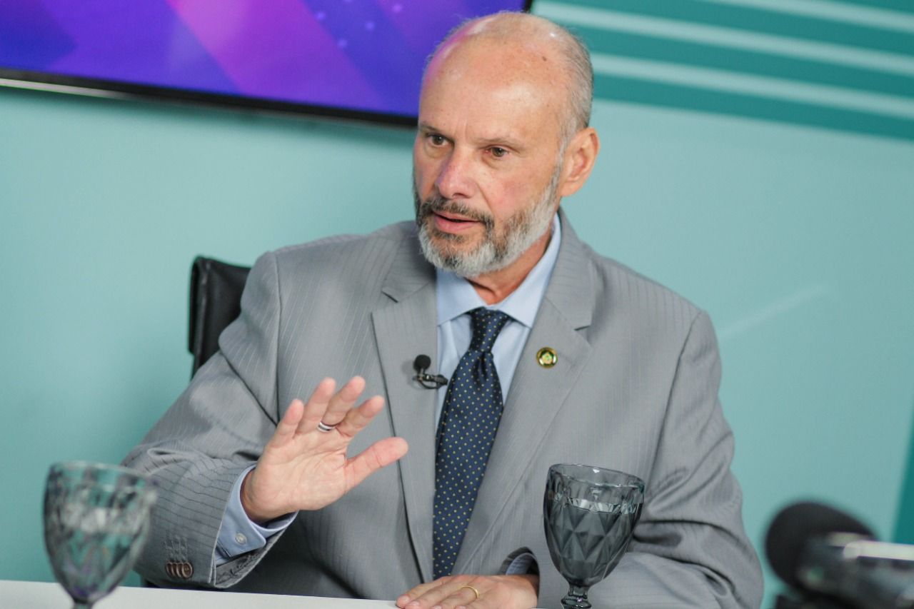 Presidente do TCE-AM participa de videoconferência sobre atuação dos TCs durante quarentena