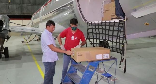 Manaus recebe novo carregamento de respiradores