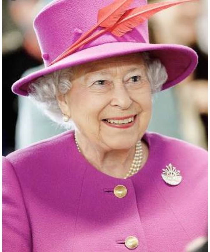 Rainha Elizabeth II faz pronunciamento