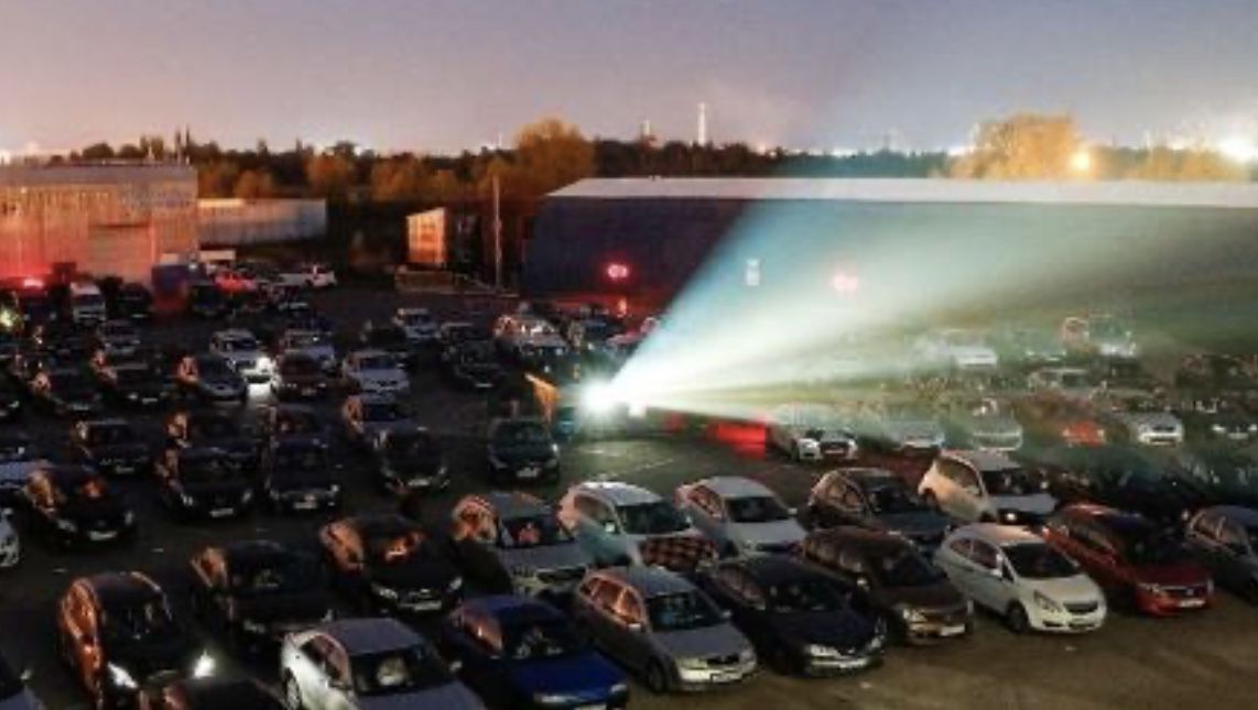 Cinemas drive-in ressurgem nos EUA com pandemia de coronavírus