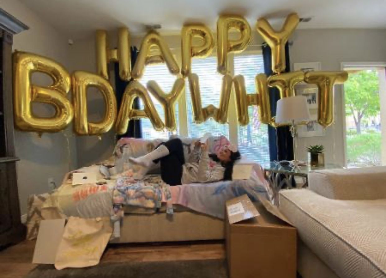 Enfermeira com coronavírus ganha carta e um belo presente de Taylor Swift