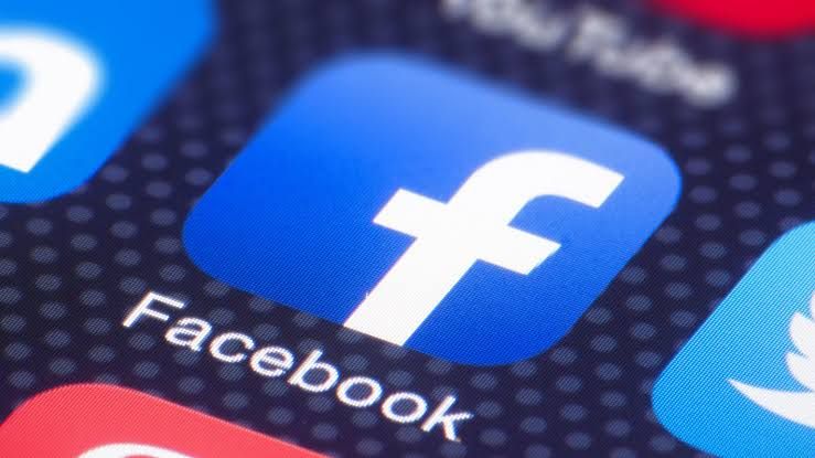Facebook prepara Inteligência Artificial contra 'memes de ódio'; entenda
