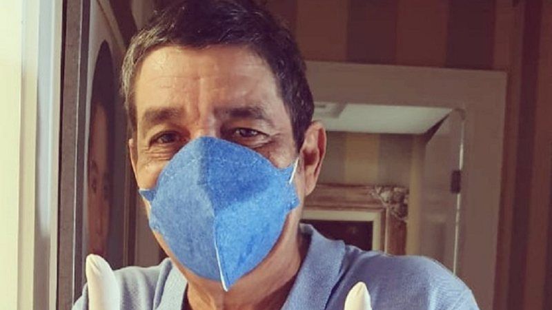 Zeca Pagodinho atende a pedidos de fã e fará live neste domingo