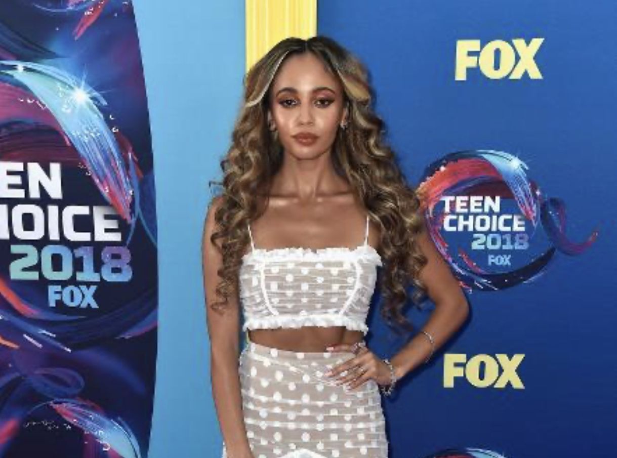 Atriz de 'Riverdale' desabafa sobre negros na TV: 'Sempre somos bandidos'