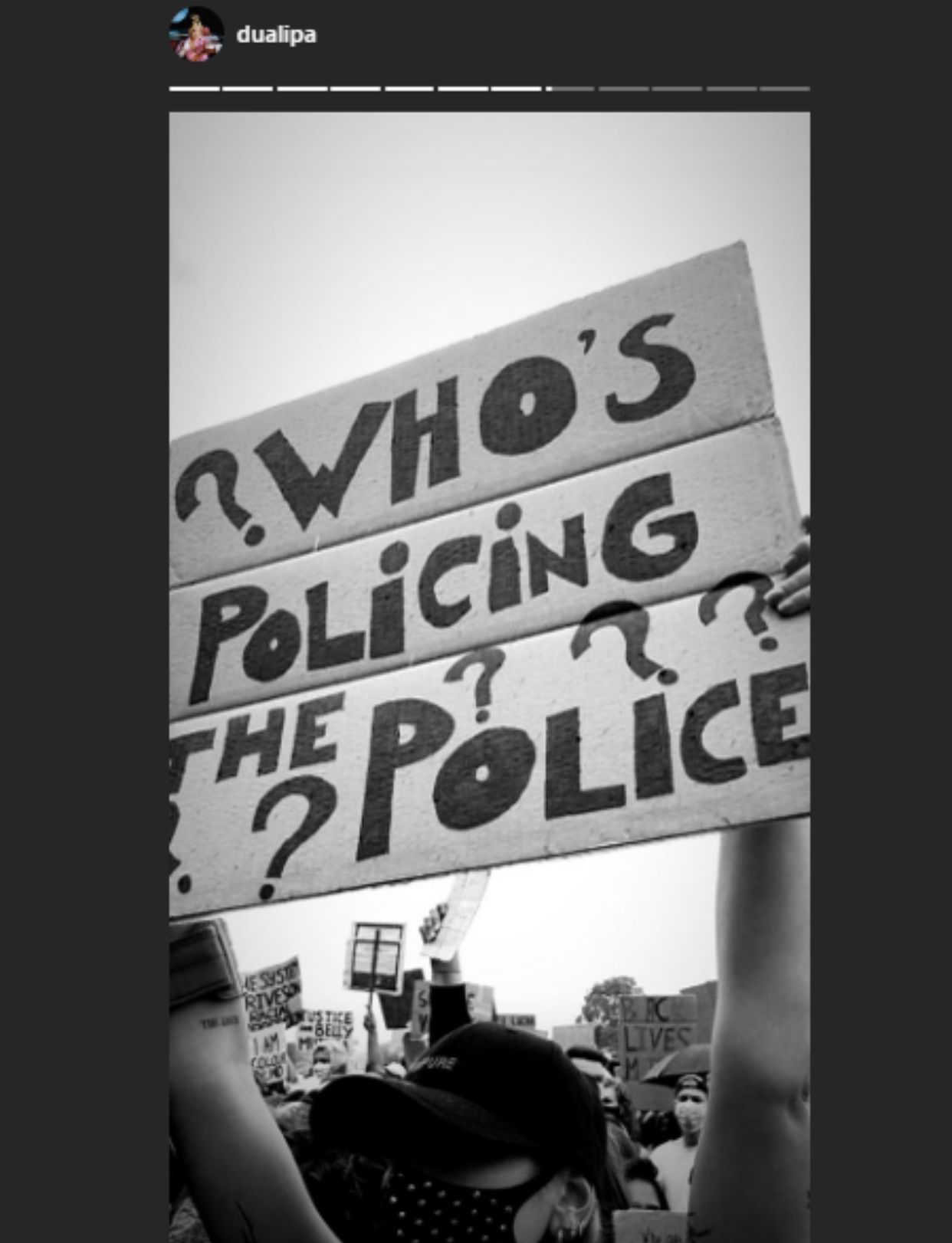 Dua Lipa e Liam Payne se unem a John Boyega em protesto antirracista