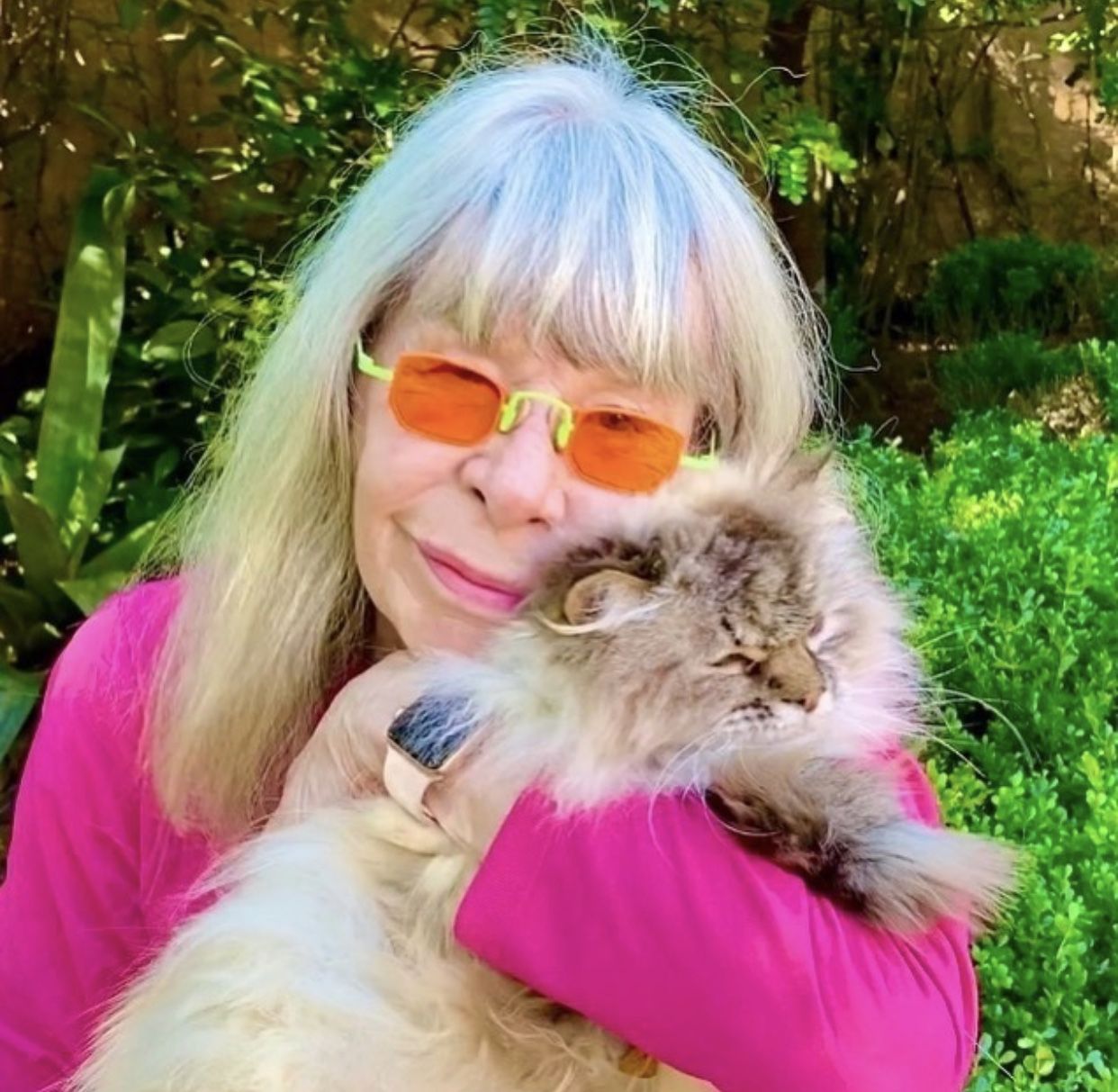 Rita Lee fala sobre vida em isolamento: 'Não vou morrer desse vírus vodu'