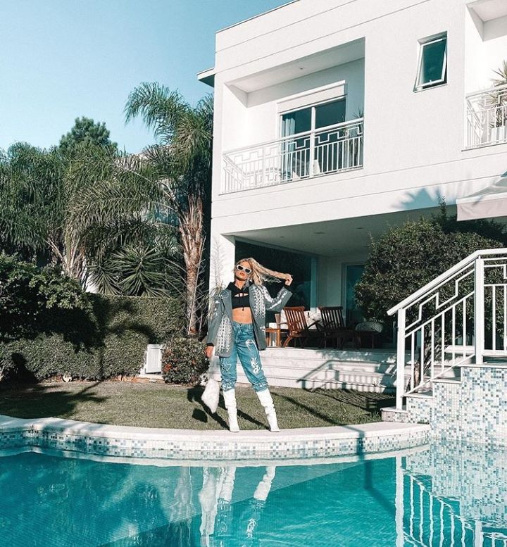 Sonza na mira da mídia