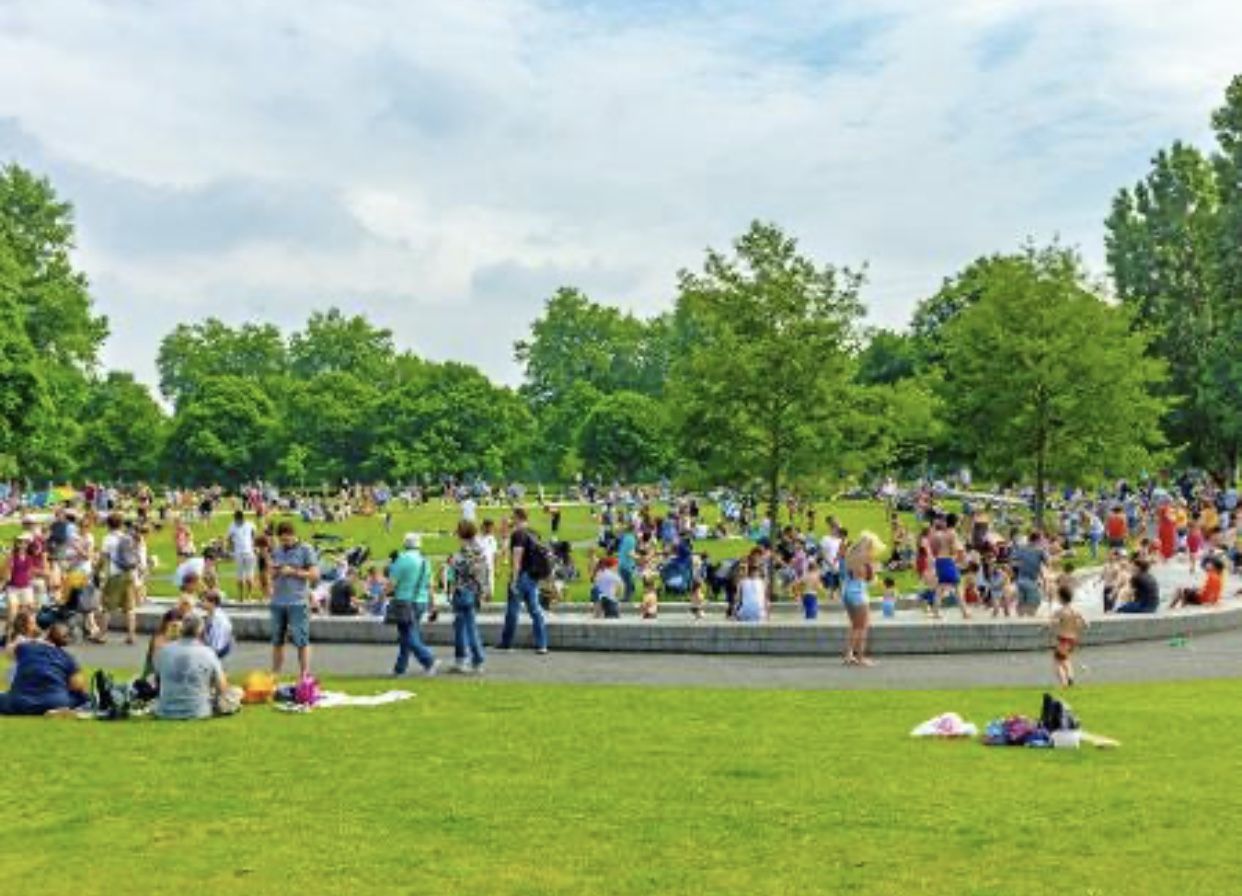 Reino Unido libera apresentações de teatro e música ao ar livre