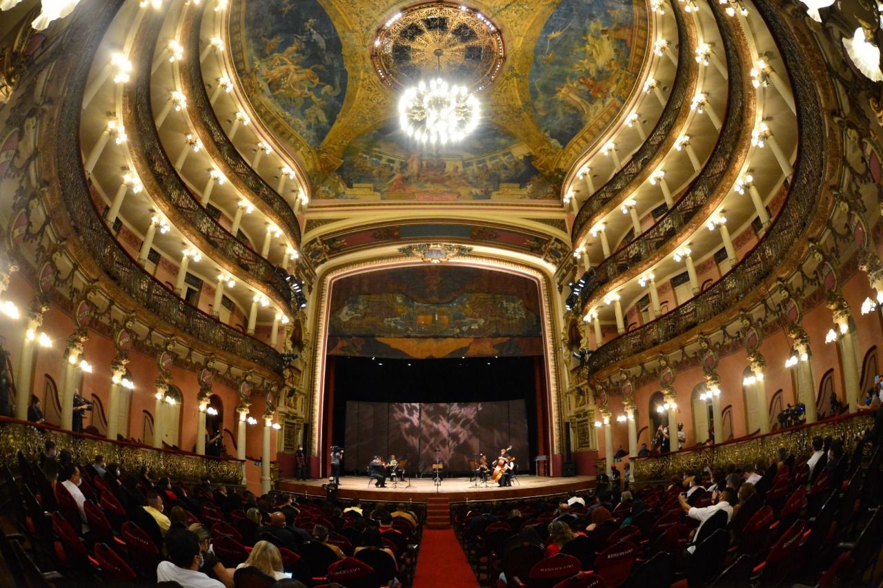 Teatro Amazonas abre eventos para o público no mês de setembro