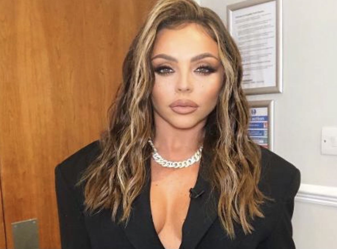 Jesy Nelson se afasta do Little Mix por questões médicas, diz assessor