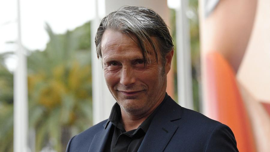 Mads Mikkelsen deve substituir Depp em 'Animais Fantásticos', diz site
