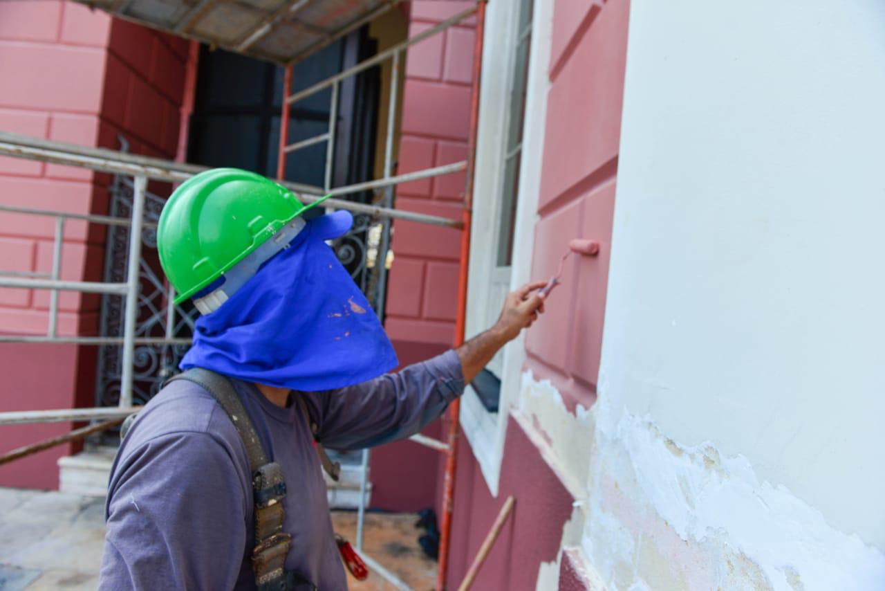 Retomada as obras de modernização e reparos do Teatro Amazonas