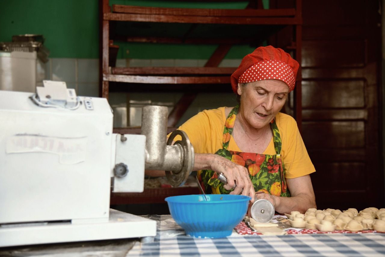 Lançamento do Doc "A Arte de Cozinhar com Sabor, Memória e Afeto" ocorre no dia 30 de dezembro