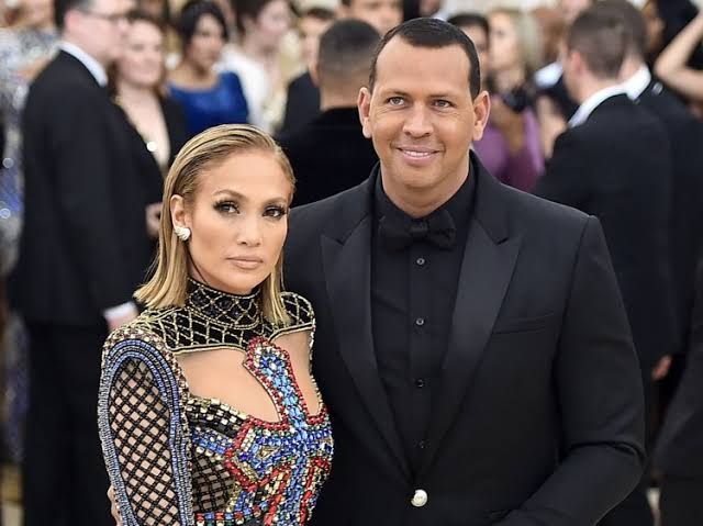 Jennifer López e Alex Rodríguez rompem o noivado