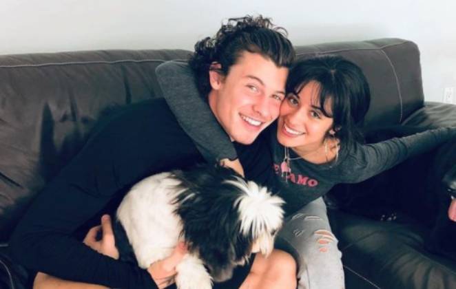 Assaltantes invadem casa de Shawn Mendes e Camila Cabello, diz site