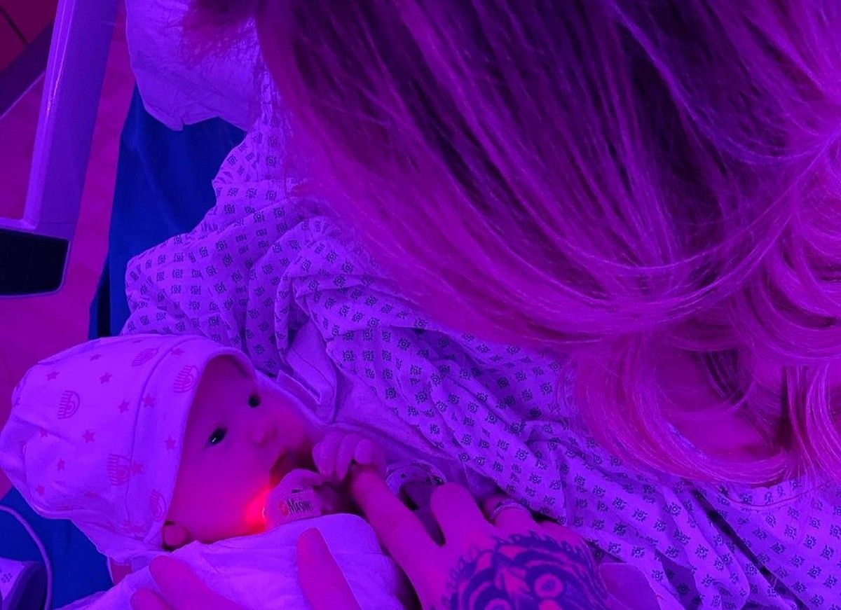 Chiara Ferragni dá à luz a sua filha com o rapper Fedez