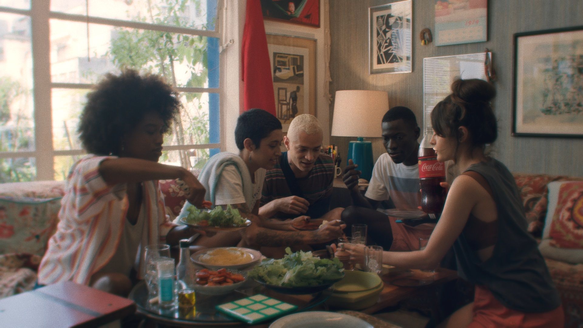 Coca-cola promove conexões especiais