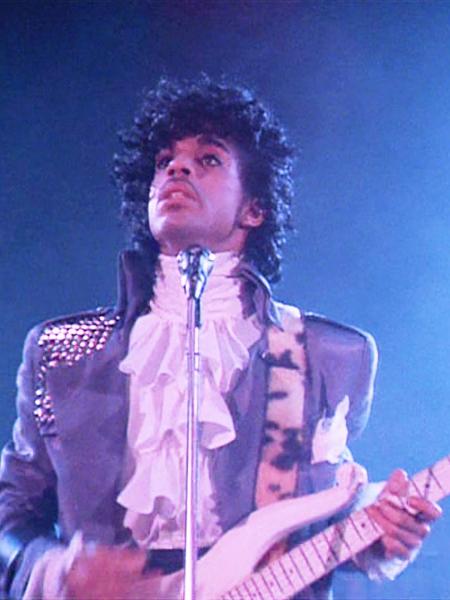 Look de Prince em filme vai a leilão e pode sair por R$ 300 mil