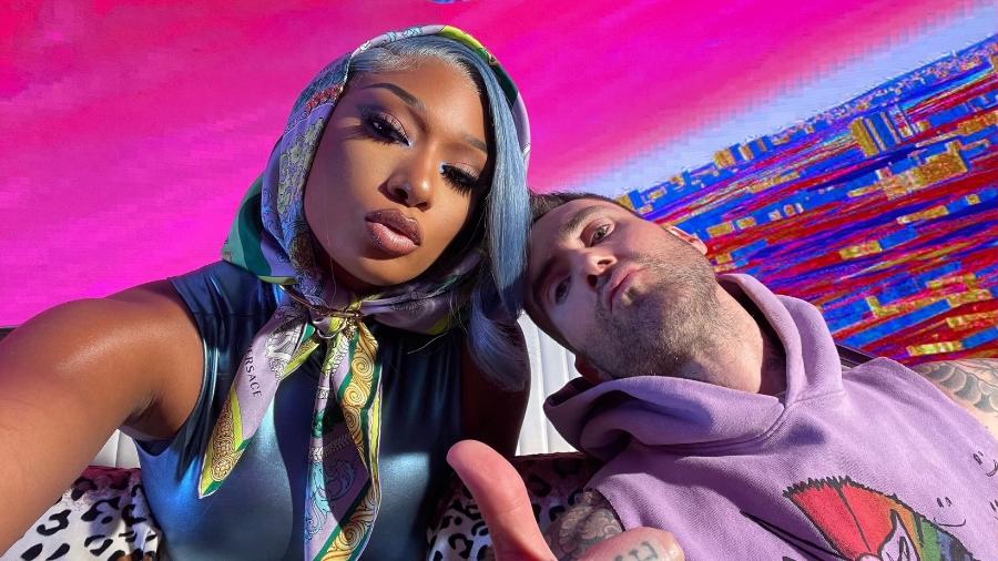 Maroon 5 faz parceria com Megan Thee Stallion; ouça