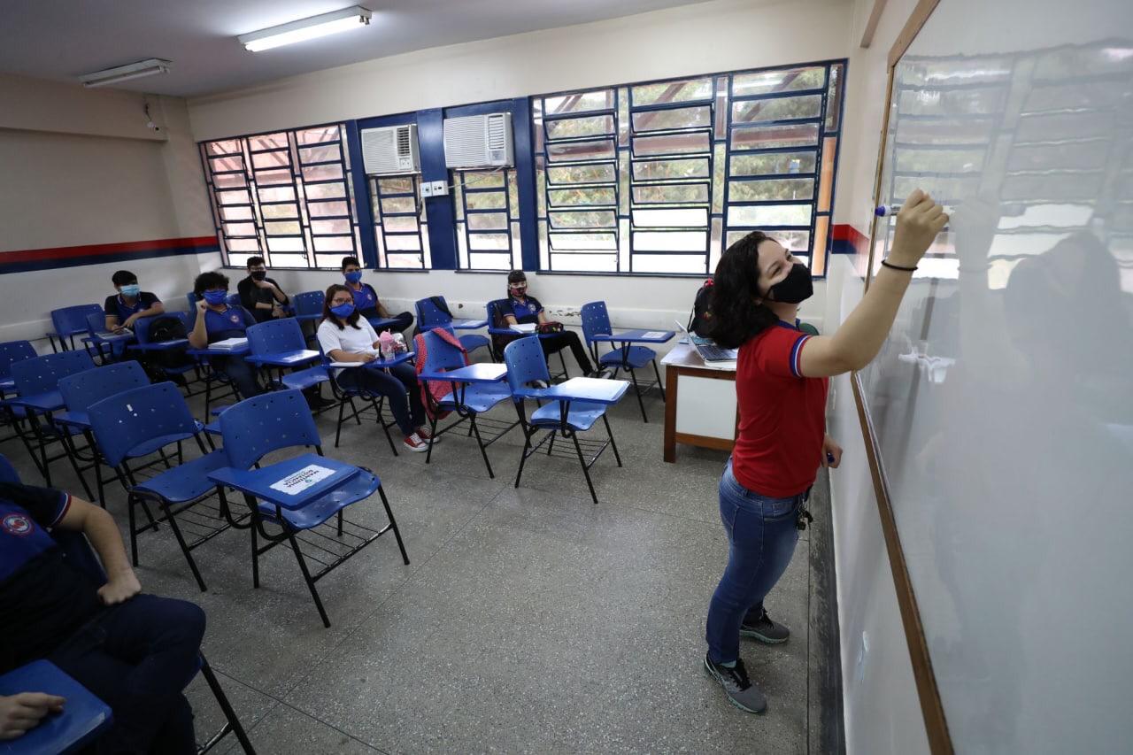 Professores da rede pública estadual podem se inscrever em cursos on-line gratuitos