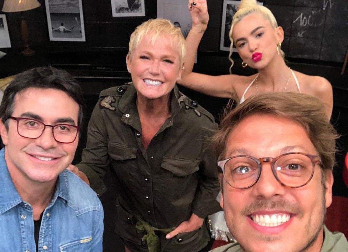 Xuxa, Fábio de Melo e Manu Gavassi juntos na estreia do programa do Porchat