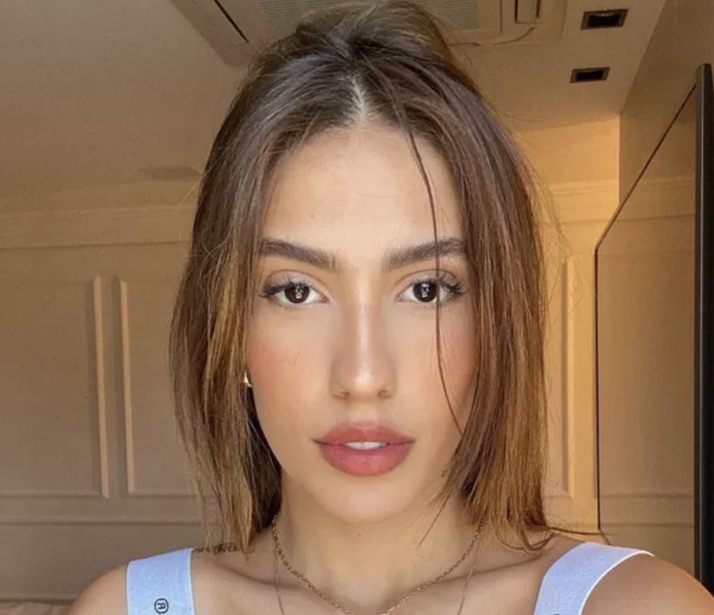 Gabi Brandt é internada em hospital no Rio