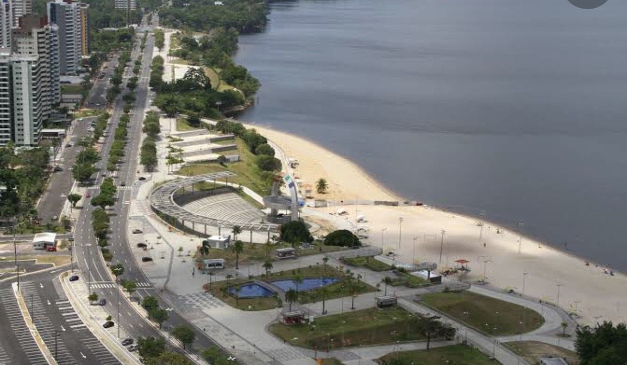 Prefeitura mantém praia da Ponta Negra interditada
