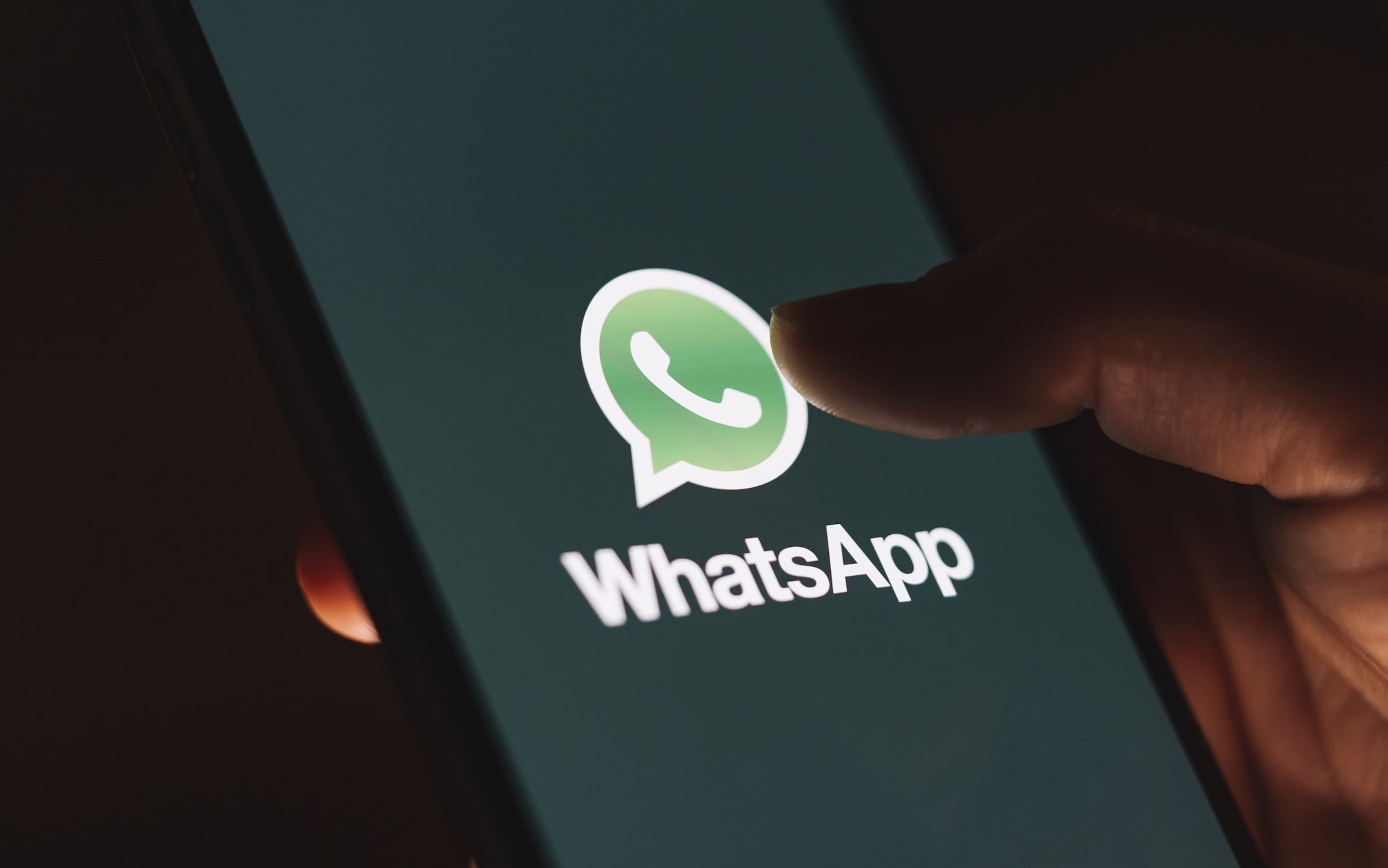 Dezenas de jornalistas palestinos denunciam bloqueio no WhatsApp