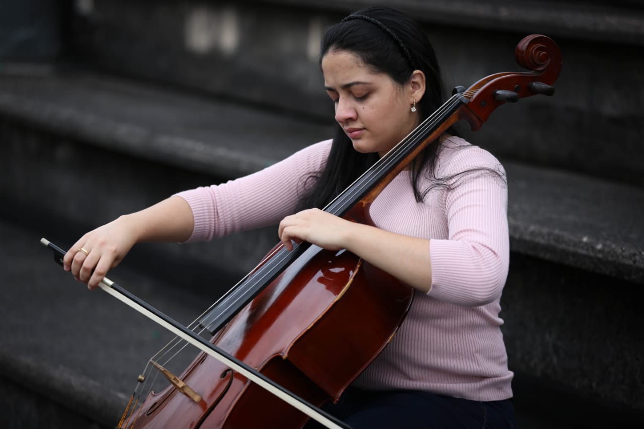 Aluna do Liceu Claudio Santoro é aprovada em Universidade da Califórnia