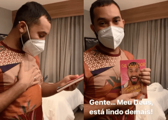 Gil do Vigor recebe primeiro exemplar de seu livro