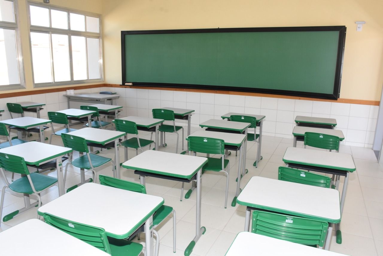 Instituto Rui Barbosa publica cartilha sobre educação e evasão escolar