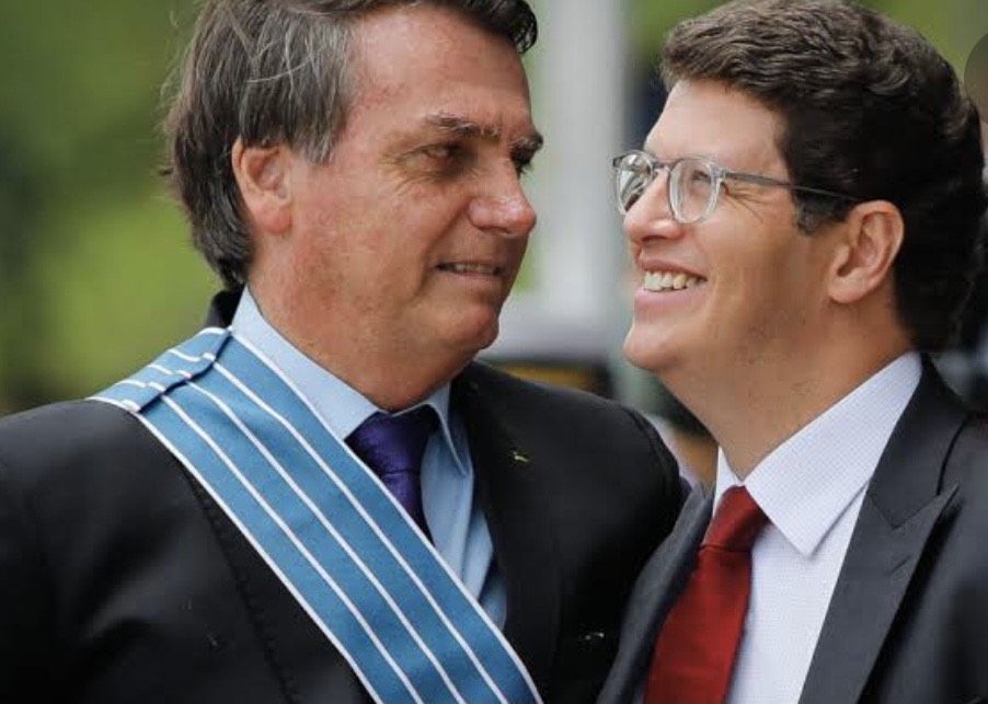 Quem tem padrinho...