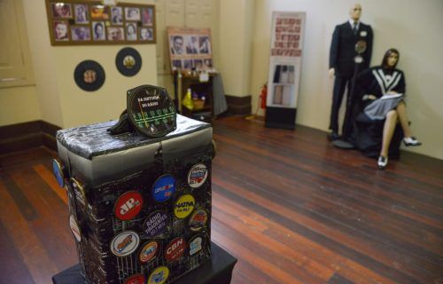 Exposição ‘Na Sintonia do Rádio’ no Palacete Provincial