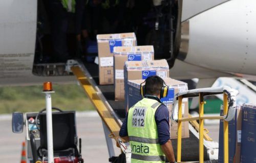 Mais 106.900 doses de vacinas são entregues ao Governo do Amazonas
