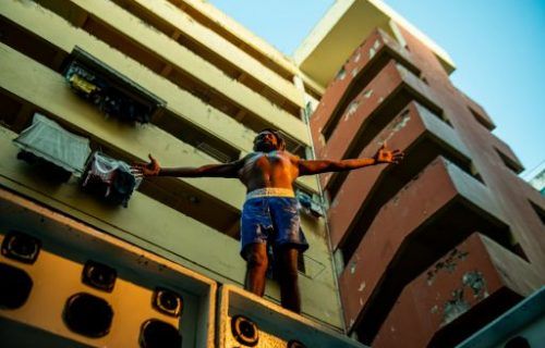 CLUB SOCIAL lança música inédita com o grupo de funk Heavy Baile