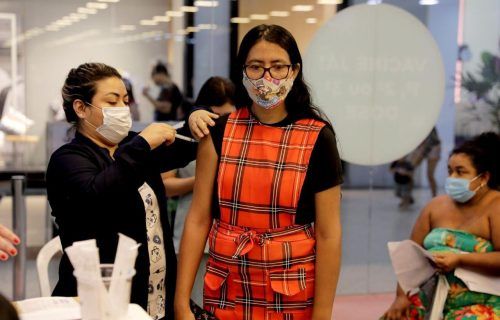 Vacina Amazonas retorno aos shoppings de Manaus nesta quinta-feira (25)