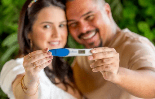 Bruno Cardoso, do Sorriso Maroto, e a mulher, anunciam gravidez