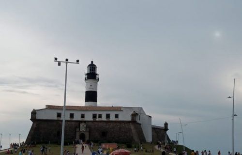 Levanto da rede para Salvador