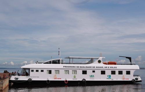 Barco de pesquisa é inaugurado para atuar no monitoramento ambiental do Brasil