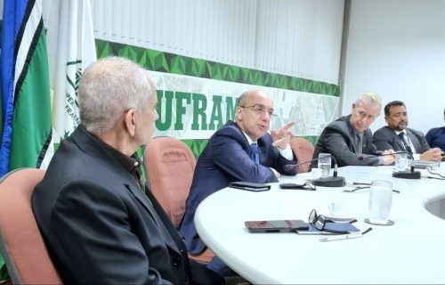 Para contribuir com ações da Zona Franca, presidente do TCE-AM visita Suframa